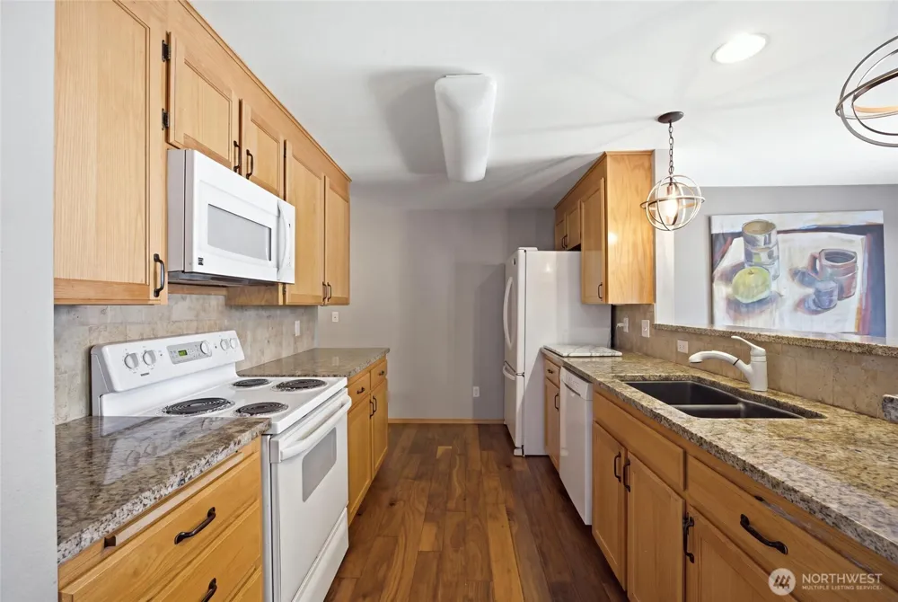329 E Belair Drive Moses Lake, WA 98837