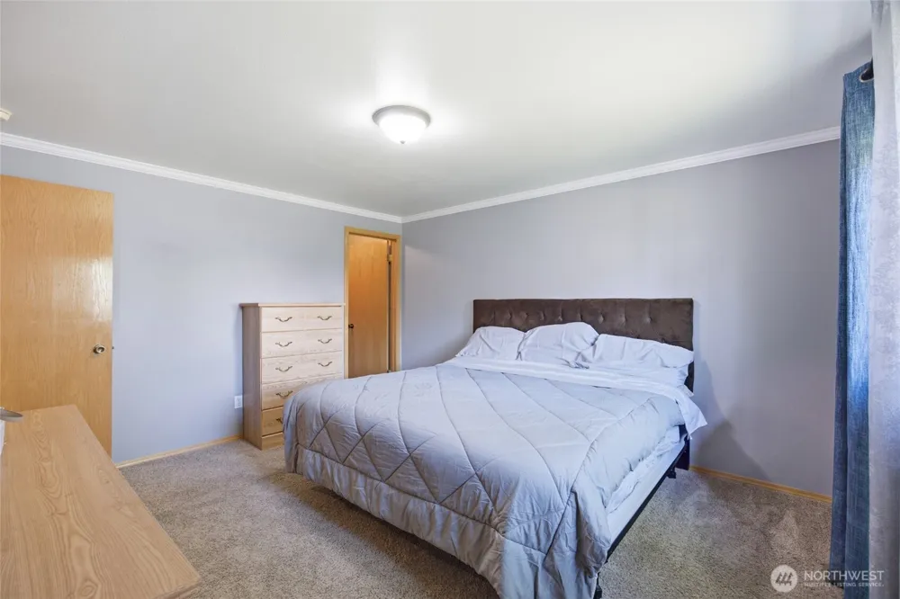 329 E Belair Drive Moses Lake, WA 98837