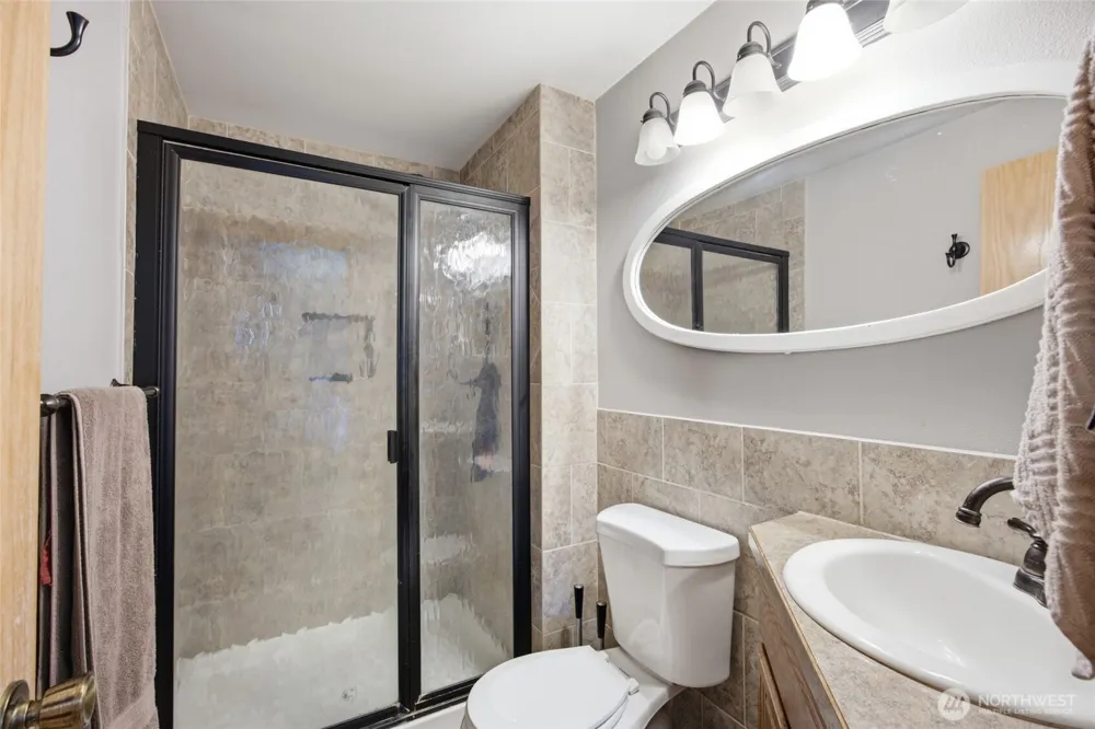 329 E Belair Drive Moses Lake, WA 98837