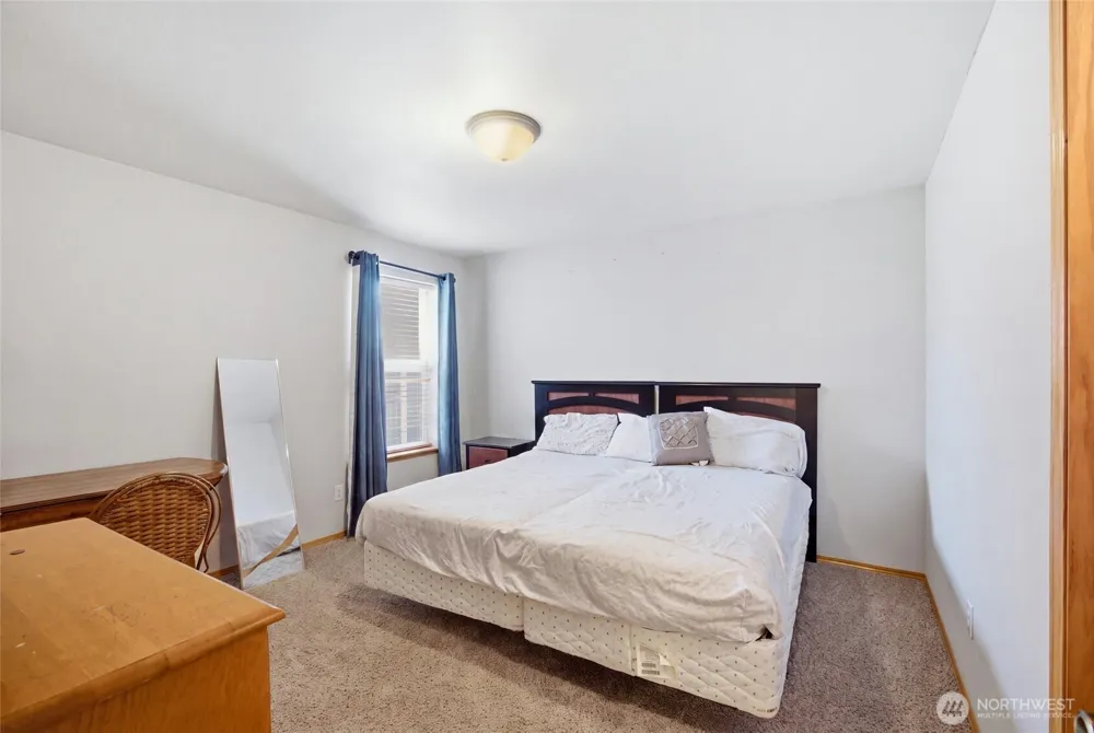 329 E Belair Drive Moses Lake, WA 98837