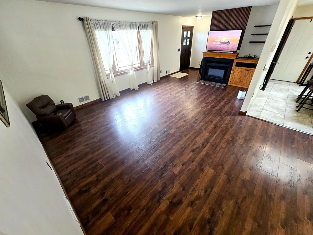 7335 Clayton Avenue Inver Grove Heights, MN 55076