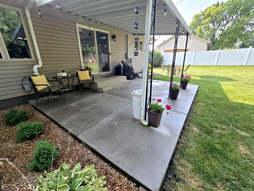 7335 Clayton Avenue Inver Grove Heights, MN 55076