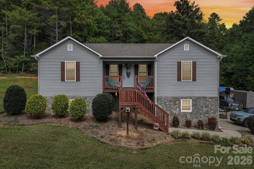 3604 Deerbrook Road Lenoir, NC 28645