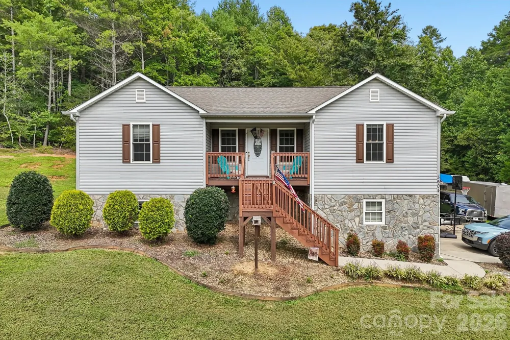 3604 Deerbrook Road Lenoir, NC 28645