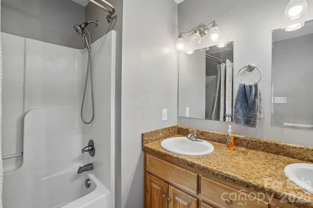 3604 Deerbrook Road Lenoir, NC 28645