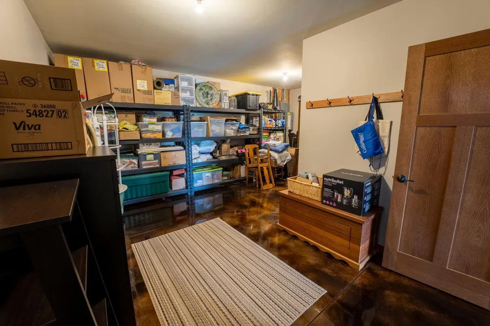 864 Goves Way Madelia, MN 56062
