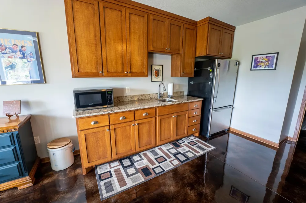 864 Goves Way Madelia, MN 56062