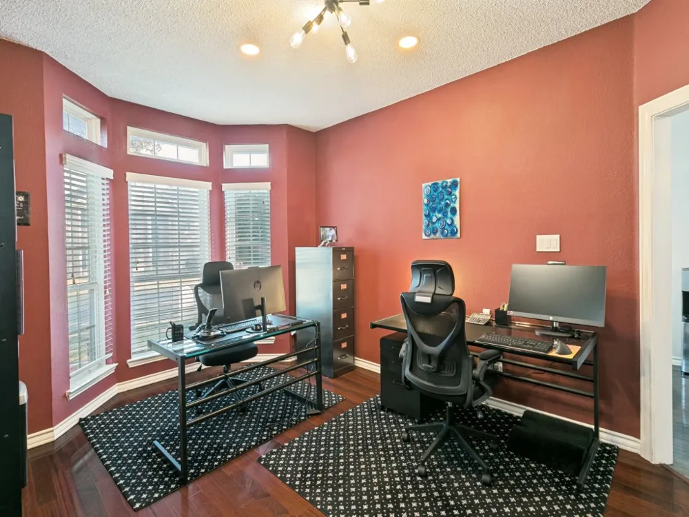 3001 Redstone Drive Arlington, TX 76001