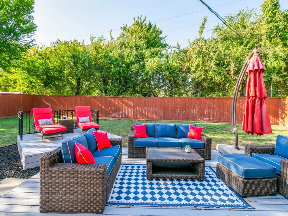 3001 Redstone Drive Arlington, TX 76001