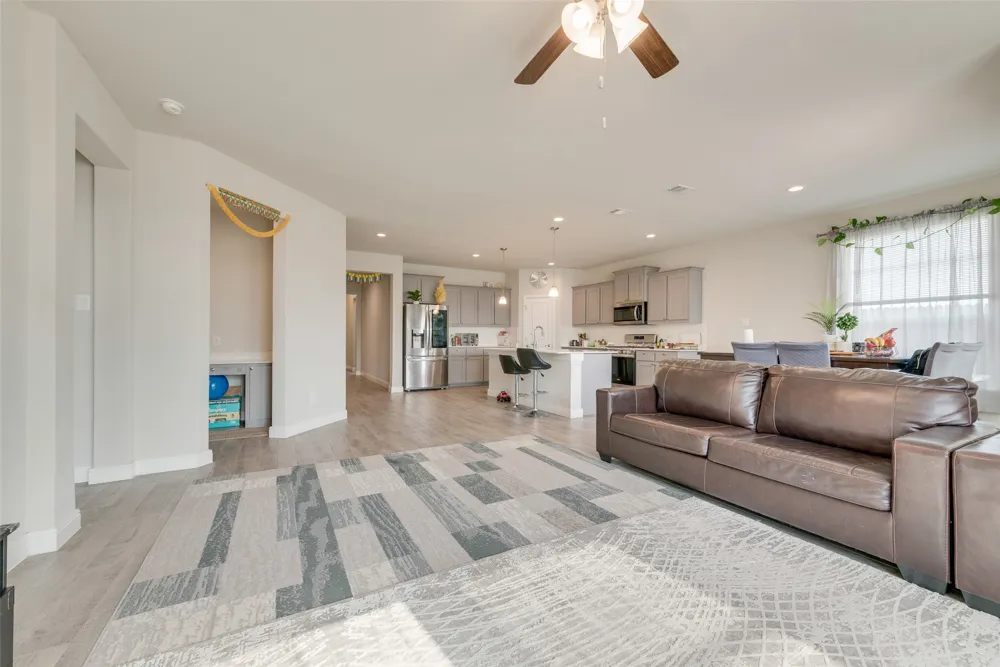11229 Guinness Drive Fort Worth, TX 76052