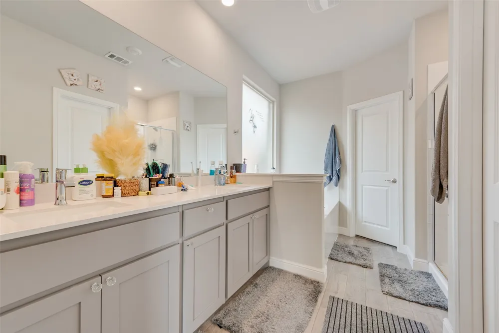 11229 Guinness Drive Fort Worth, TX 76052