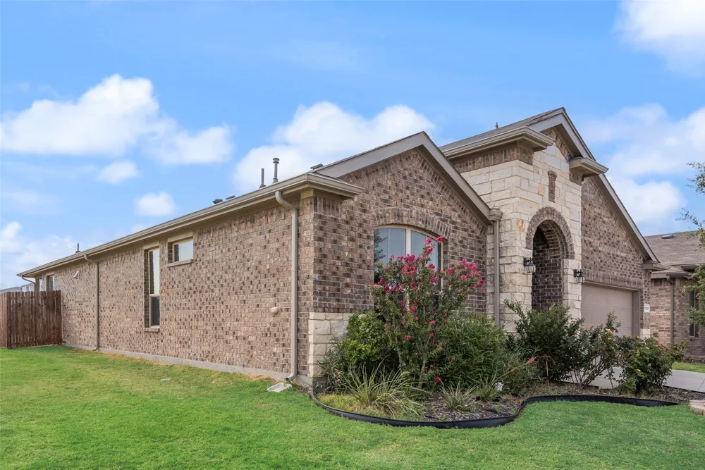 11229 Guinness Drive Fort Worth, TX 76052