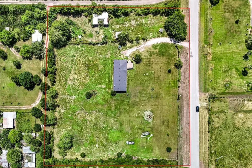 10225 Beard Road Needville, TX 77461