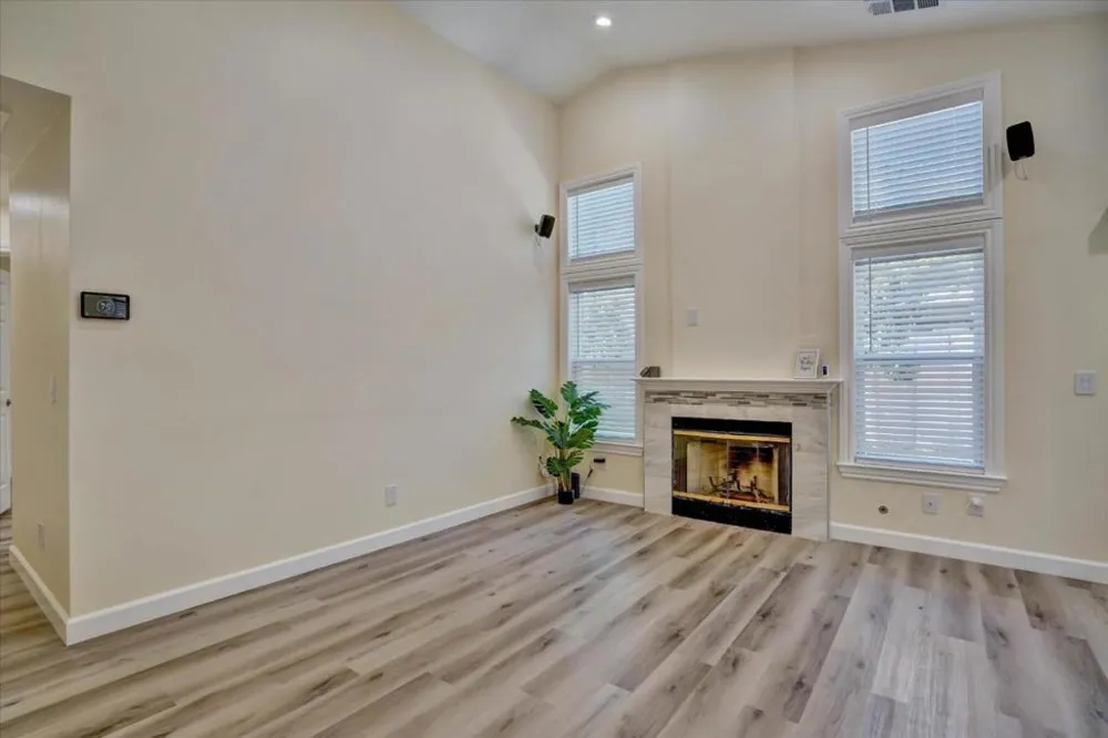 282 Trenton Circle Pleasanton, CA 94566