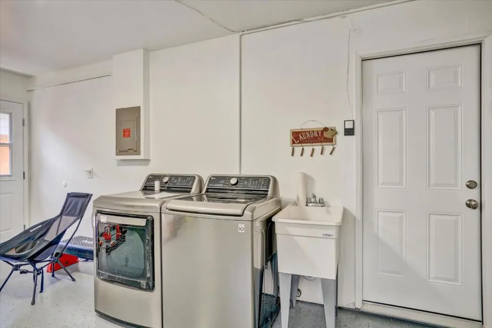 282 Trenton Circle Pleasanton, CA 94566