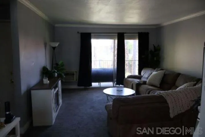 589 Johnson #230 El Cajon, CA 92020