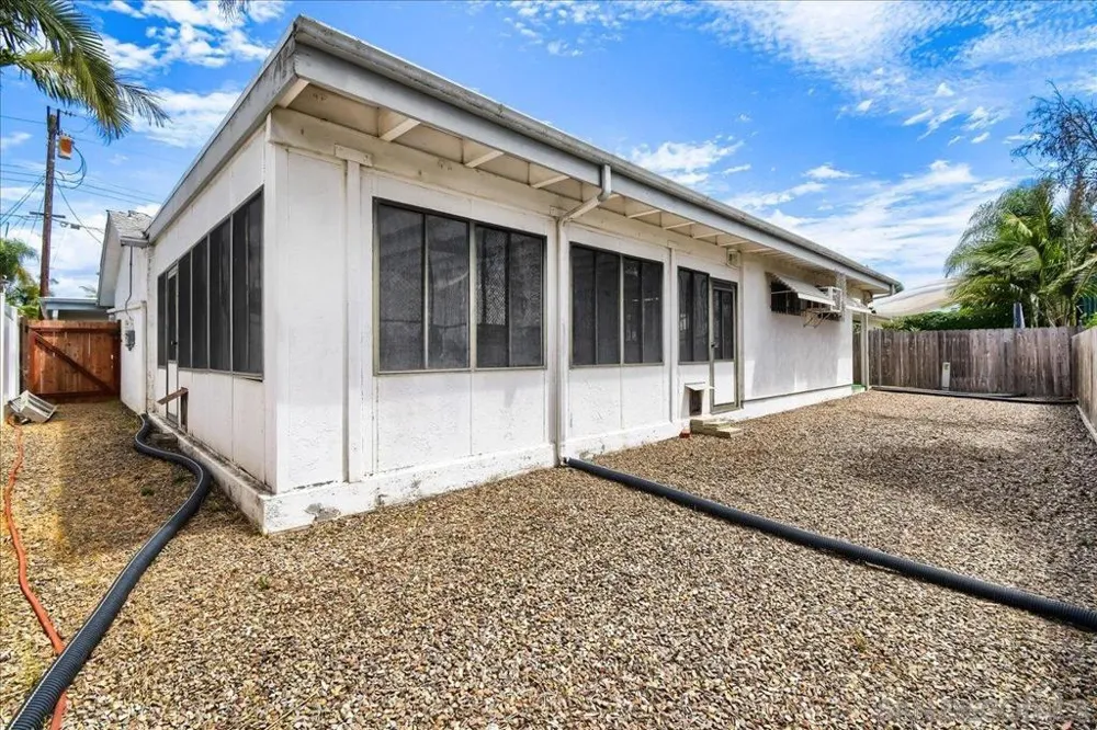 3446 Mount Aachen Avenue San Diego, CA 92111