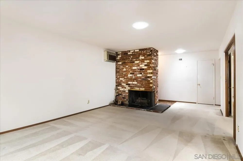 3446 Mount Aachen Avenue San Diego, CA 92111