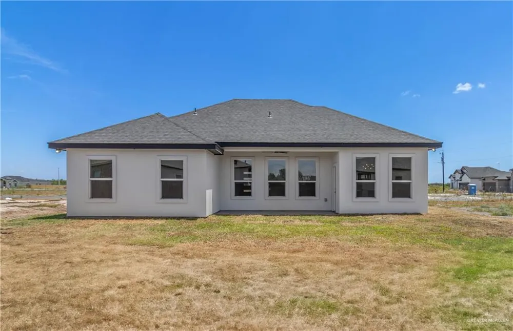 1613 Amanda Mercedes, TX 78570