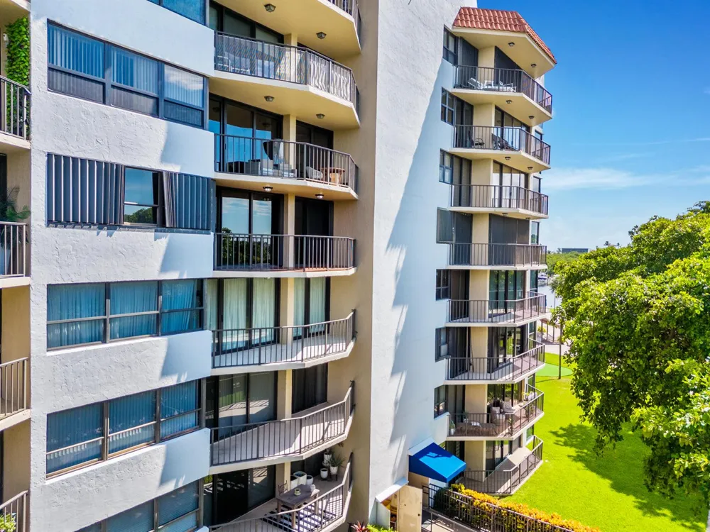 859 JEFFERY STREET #5110 Boca Raton, FL 33487