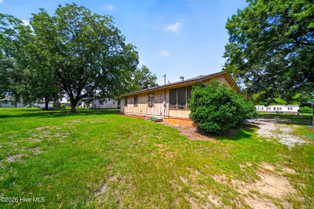1109 E Northern Boulevard Tarboro, NC 27886