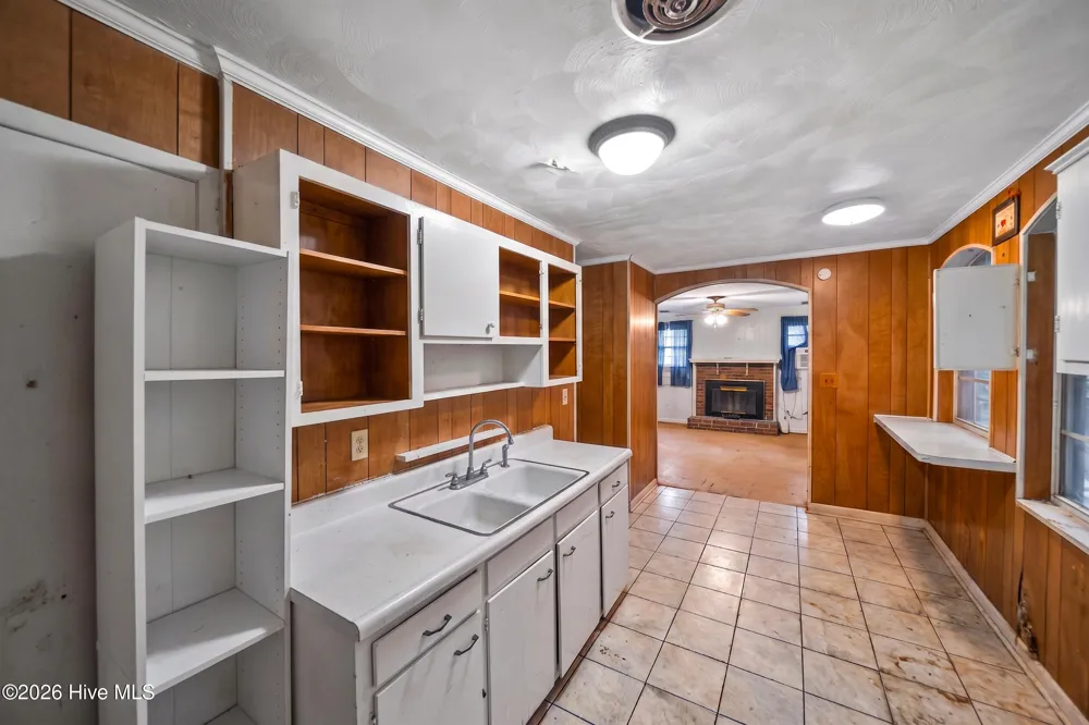 1109 E Northern Boulevard Tarboro, NC 27886