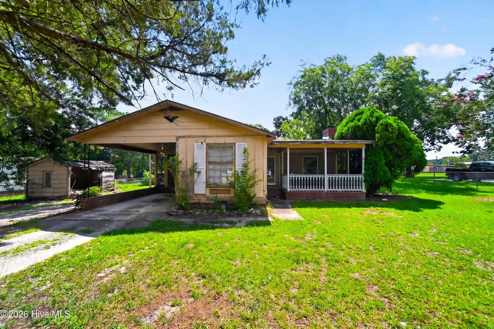 1109 E Northern Boulevard Tarboro, NC 27886