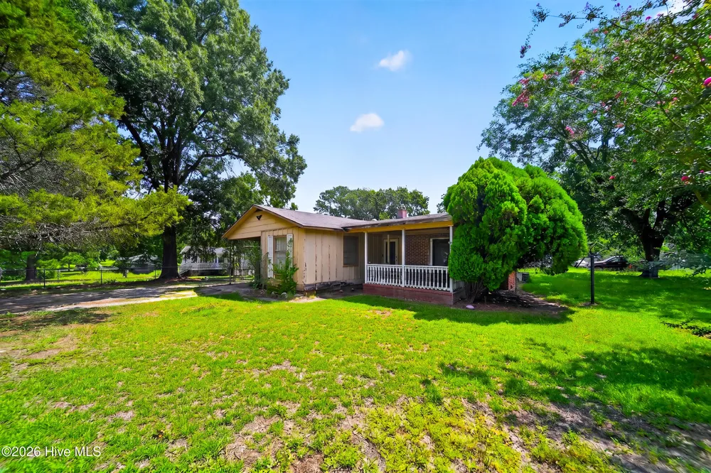 1109 E Northern Boulevard Tarboro, NC 27886
