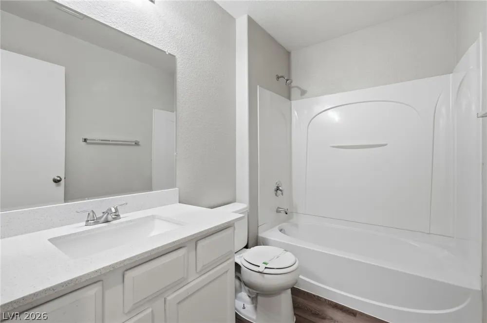 6523 Goldfield Street North Las Vegas, NV 89084