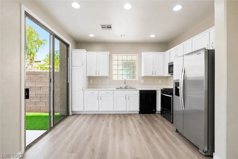 6523 Goldfield Street North Las Vegas, NV 89084