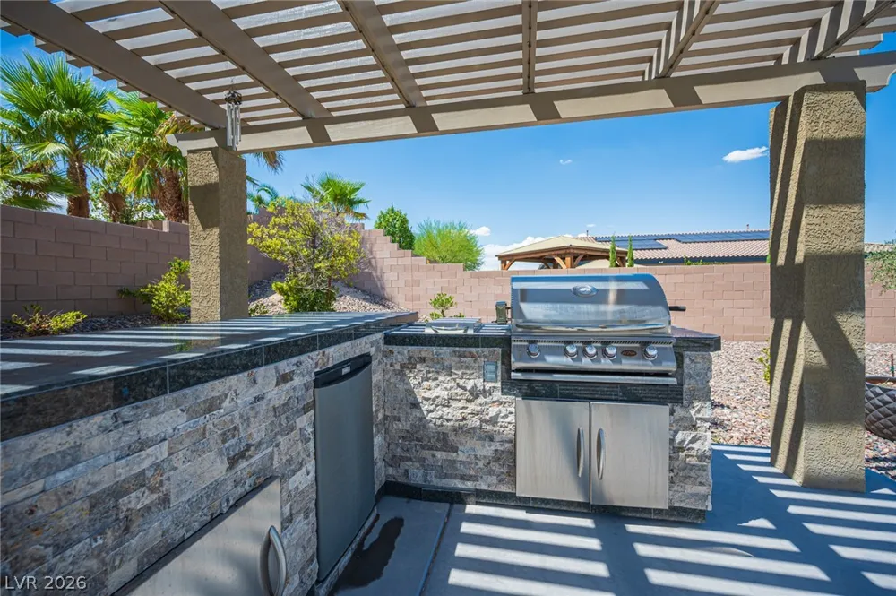 10300 Mystic Ledge Court Las Vegas, NV 89149