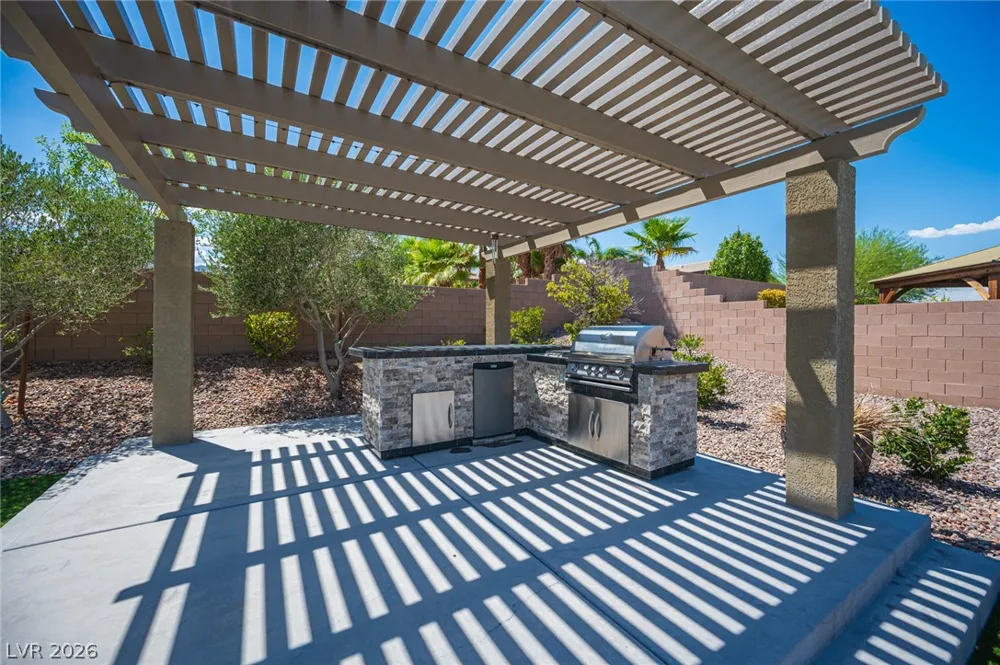 10300 Mystic Ledge Court Las Vegas, NV 89149