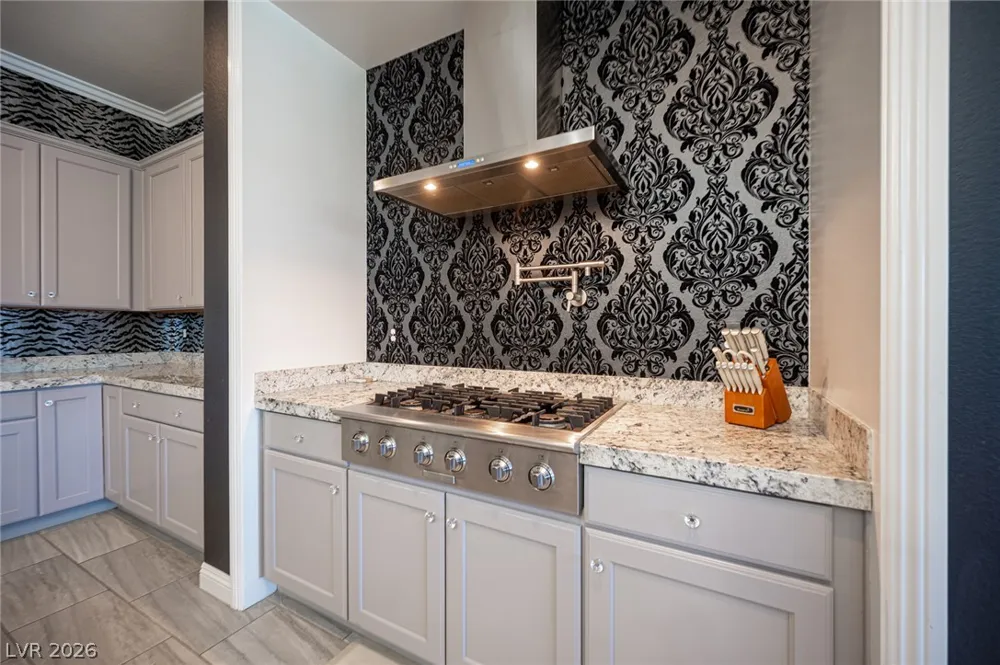 10300 Mystic Ledge Court Las Vegas, NV 89149