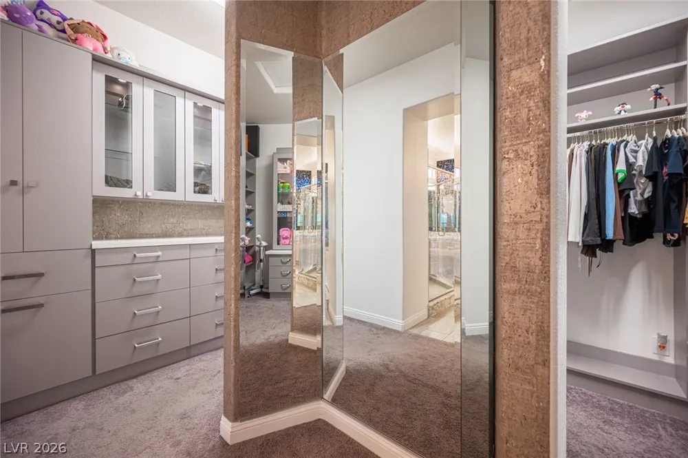 10300 Mystic Ledge Court Las Vegas, NV 89149