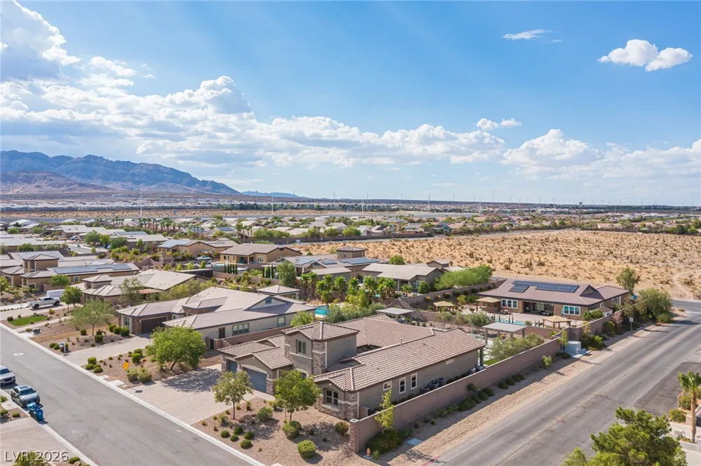 10300 Mystic Ledge Court Las Vegas, NV 89149