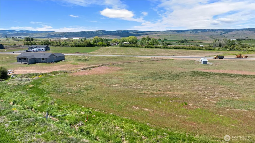 521 Thorp Landing Lane Thorp, WA 98926