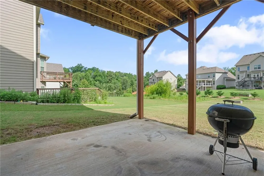 2050 Poplar Ridge Place Cumming, GA 30040