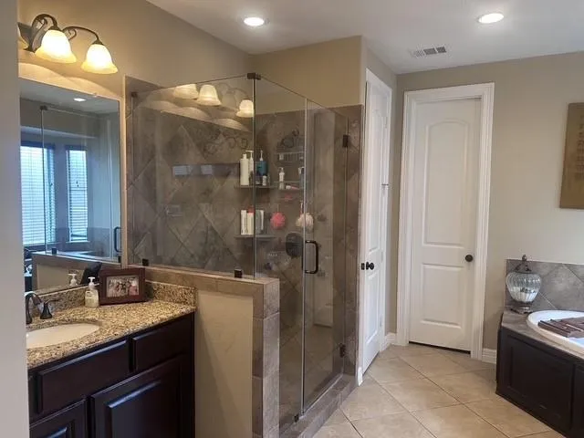 2122 Belcara View League City, TX 77573