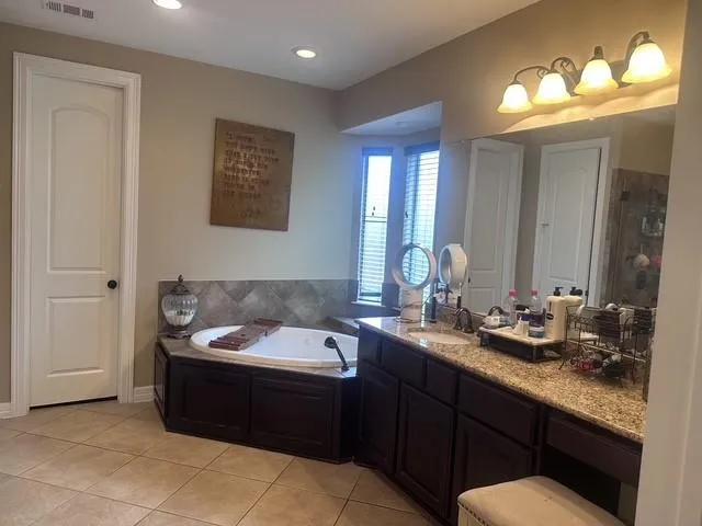 2122 Belcara View League City, TX 77573