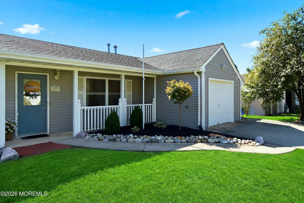 402 5th Street Waretown, NJ 08758