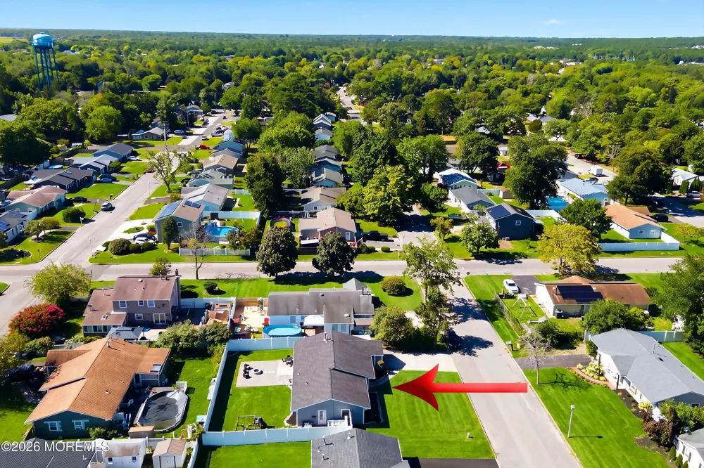 402 5th Street Waretown, NJ 08758