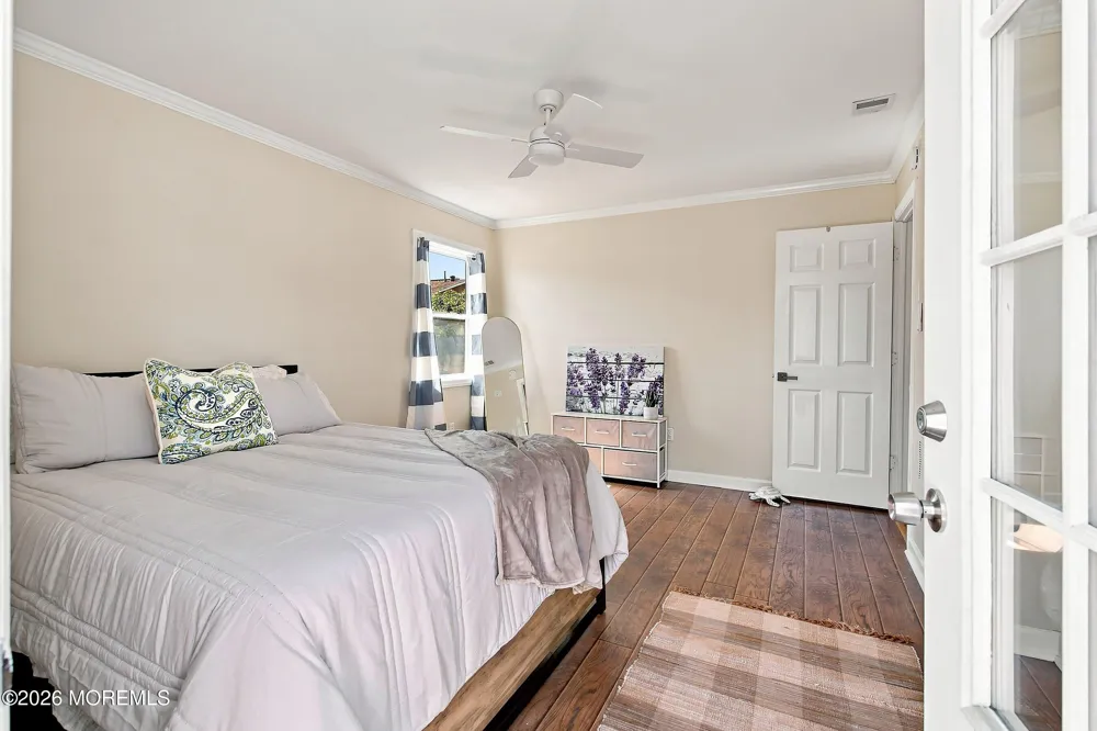 402 5th Street Waretown, NJ 08758