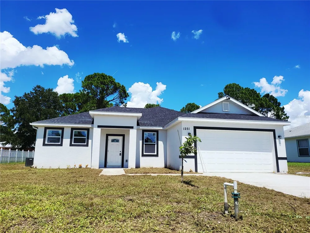 1098 HAMMACHER AVENUE SW Palm Bay, FL 32908