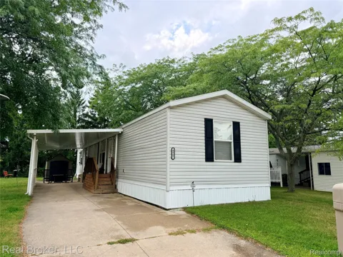 4567 Ashwood