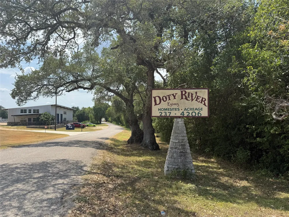Norma Jean Boulevard Smithville, TX 78957