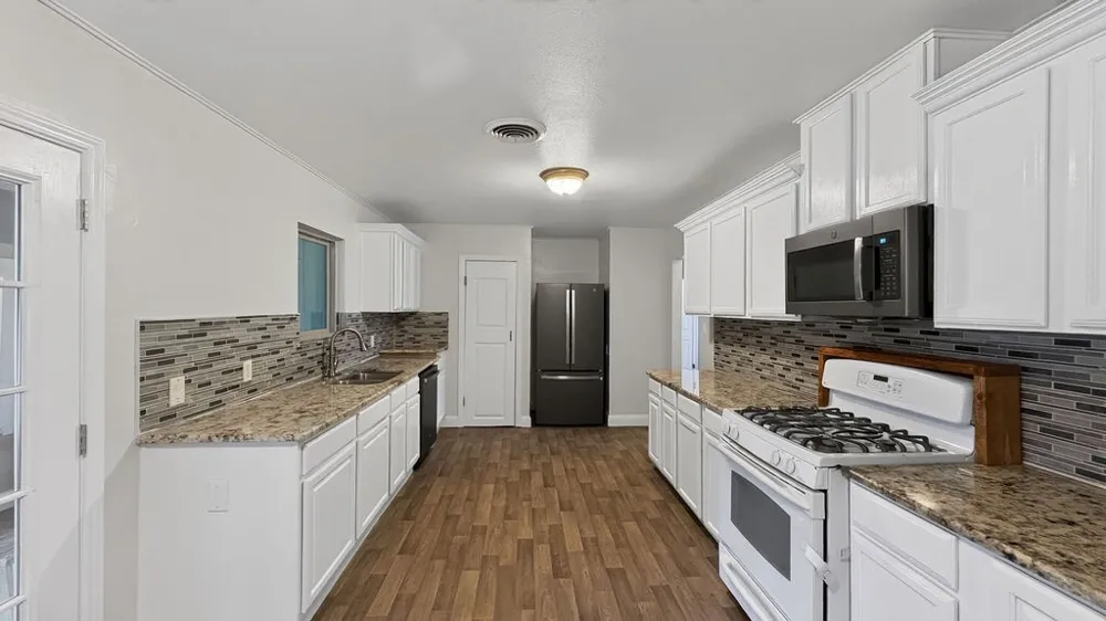702 US Highway 69 Celeste, TX 75423