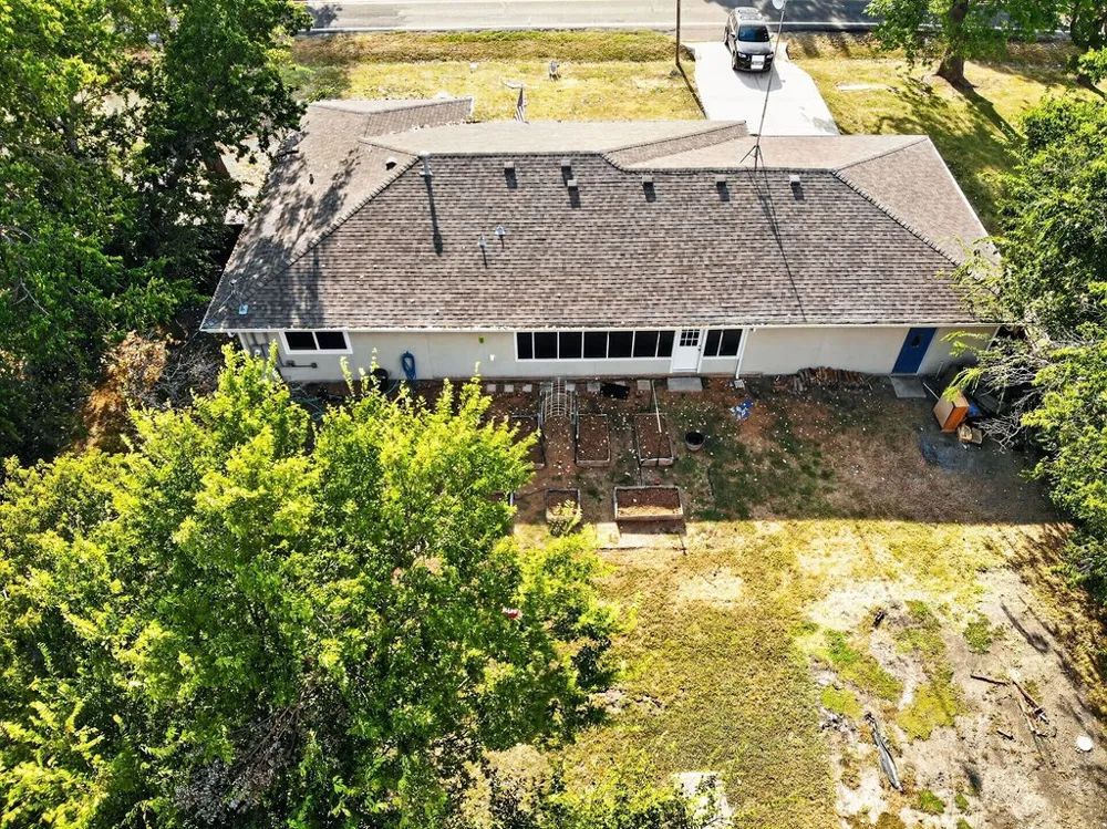 702 US Highway 69 Celeste, TX 75423