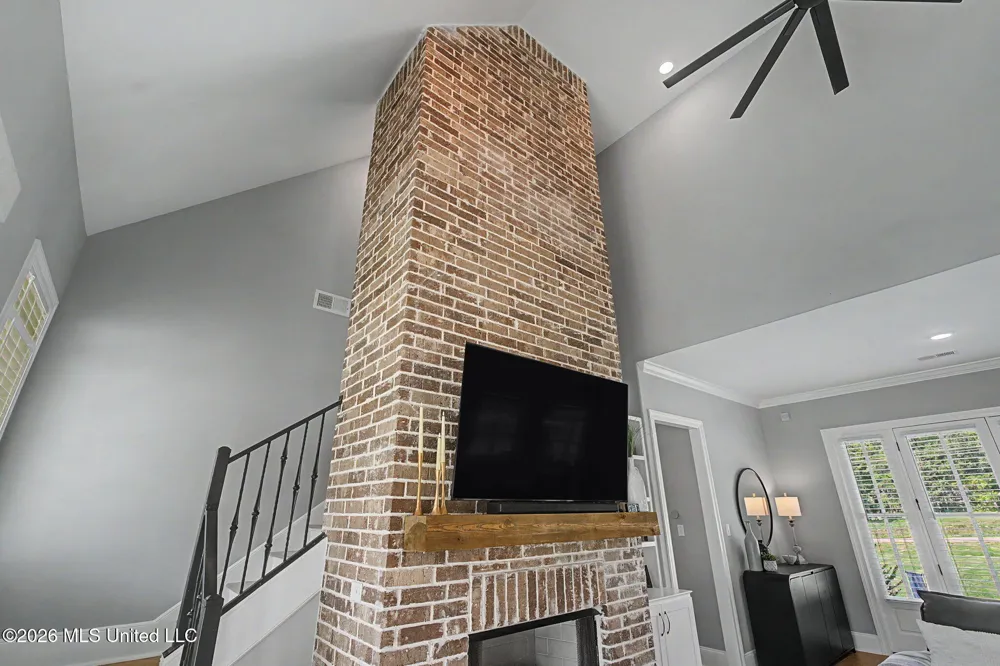 5042 Sophia Lane Hernando, MS 38632
