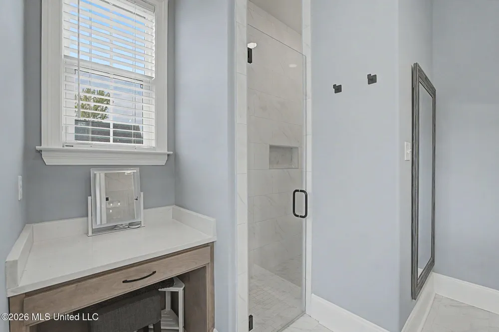 5042 Sophia Lane Hernando, MS 38632