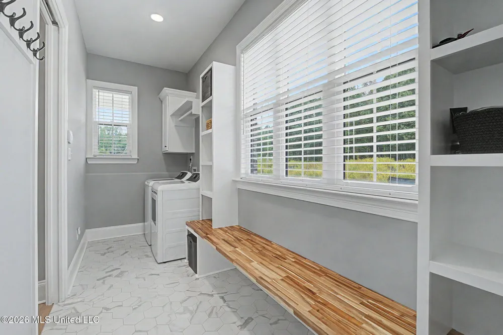 5042 Sophia Lane Hernando, MS 38632